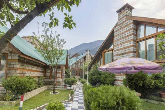 Royal Kalinga Cottages Manāli Eksteriør billede